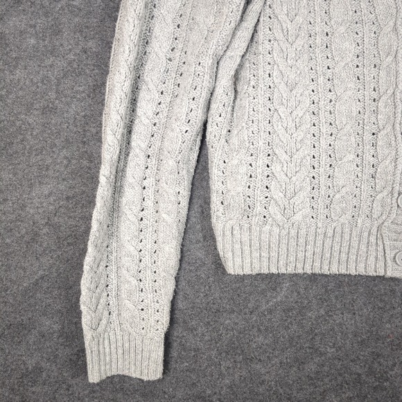 American Eagle Gray Cable Knit Cardigan Sweater Women Size M V-Neck Button Front - Picture 3 of 11